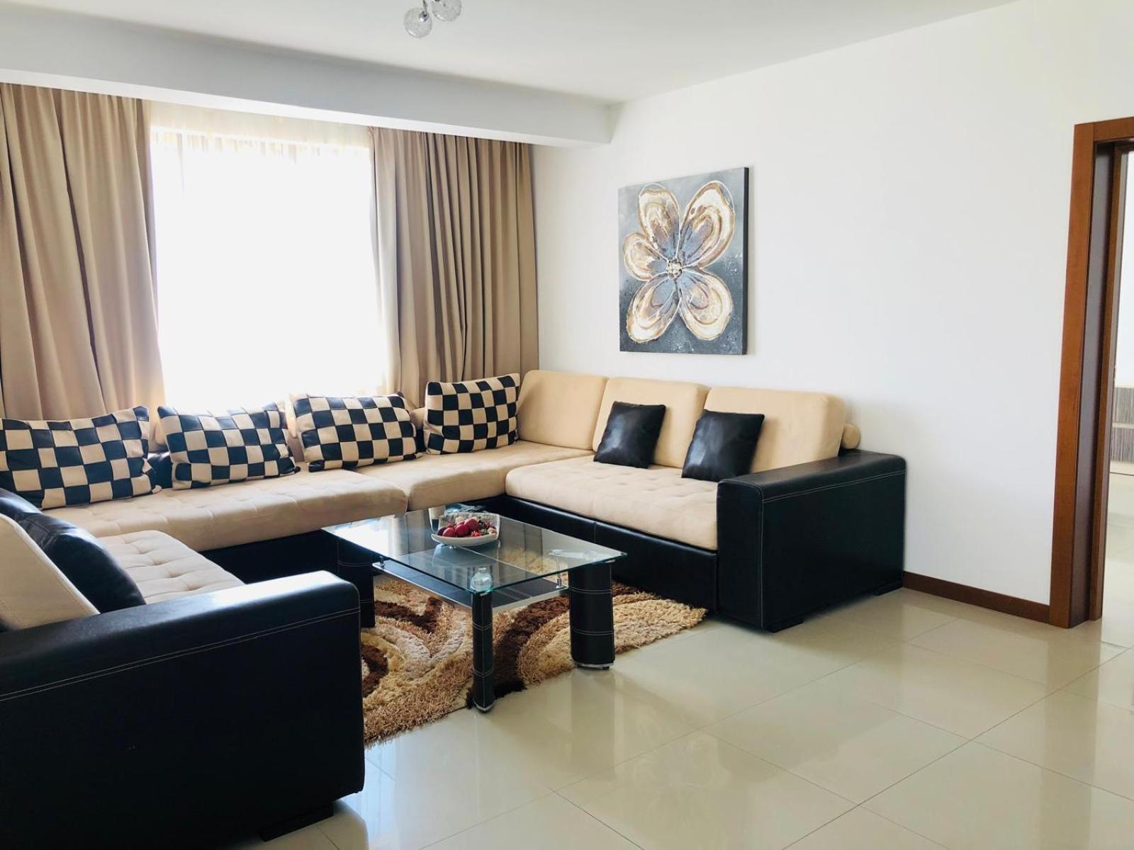 Mia Cassa Apartment สวิติ วลัส ภายนอก รูปภาพ